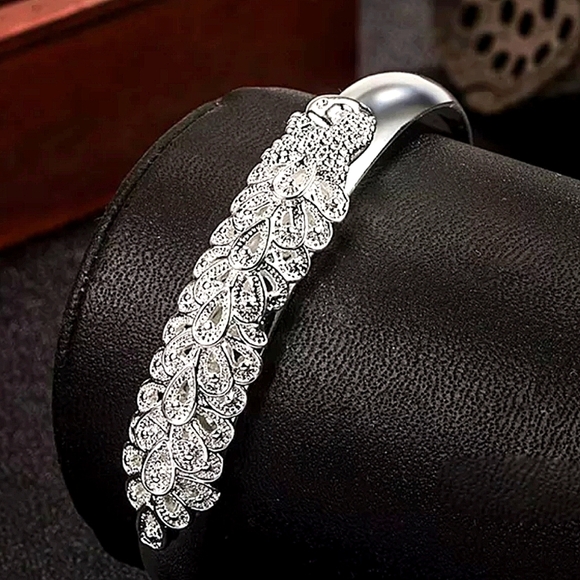 Peacock Animal Sterling Silver Adjustable Bangle Bracelet - Picture 8 of 9
